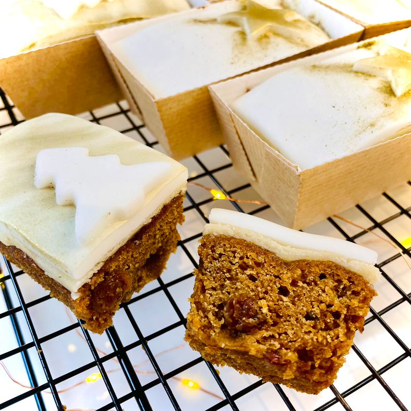 Gluten-free & Vegan Luxury Christmas Cakes